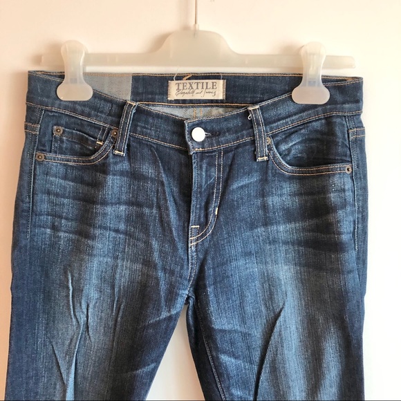ELIZABETH & JAMES "DEBBIE" STRAIGHT LEG JEANS - Picture 9 of 15